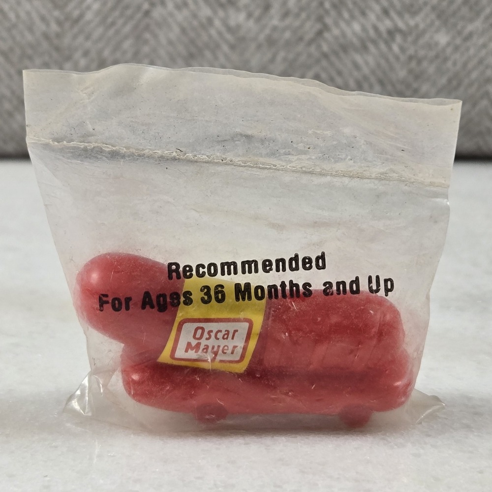 Vtg Oscar Mayer Wienermobile Whistle 1988 Promo Toy Hotdogger Sealed in Package - Picture 3 of 8